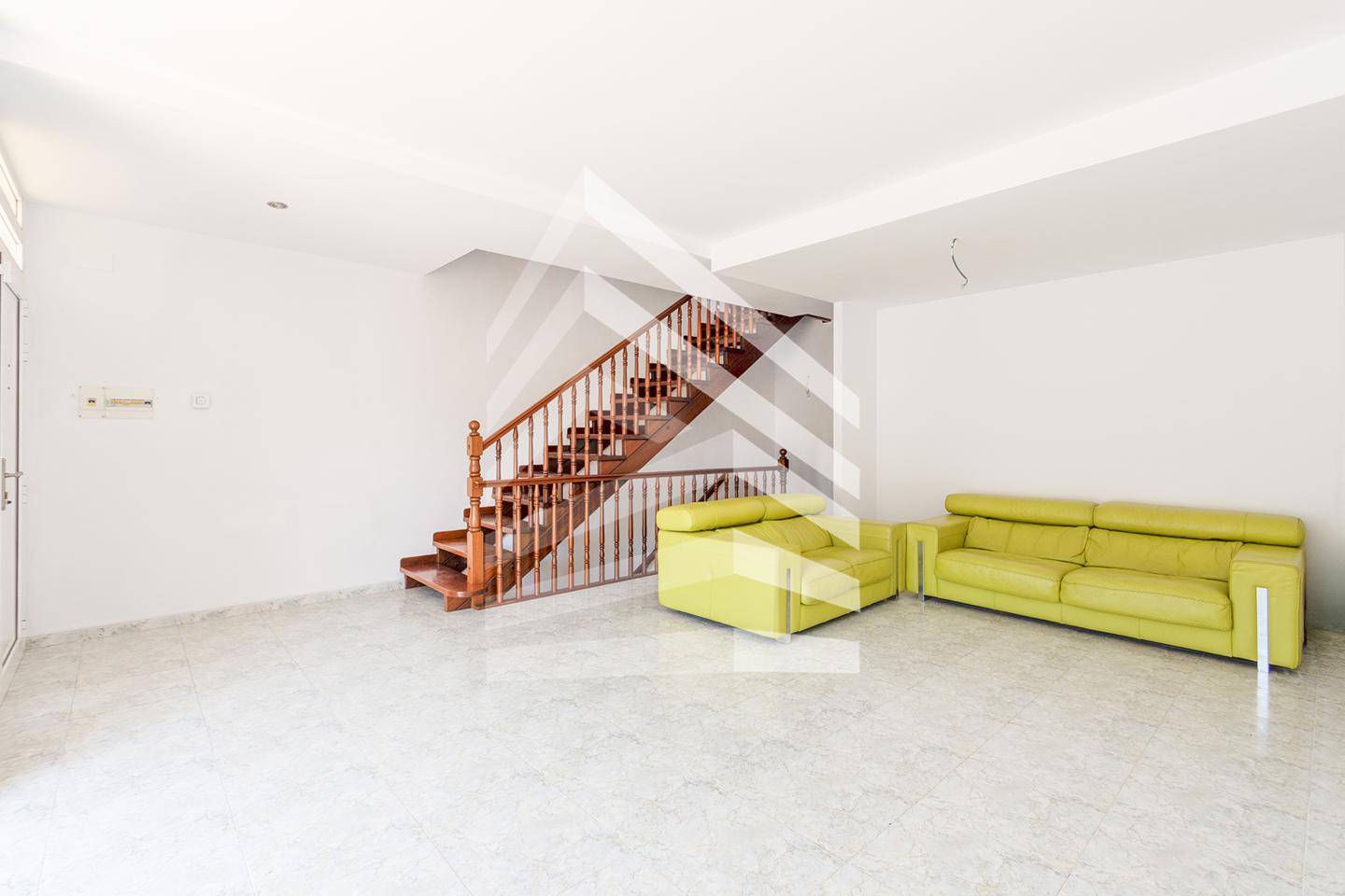 villas en cubelles · pla-de-sant-pere-les-salines 450000€