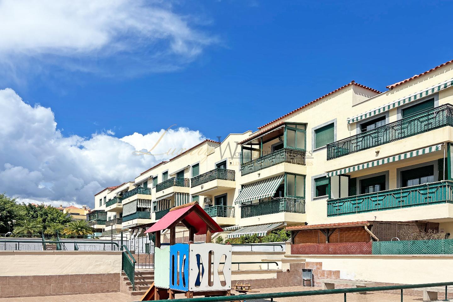 Plaza de parking en Calle Mencey Adeje, Llano del Camello, Santa Cruz de Tenerife de 12 m2