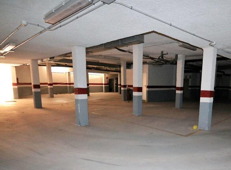 Garaje en venta en Valencia