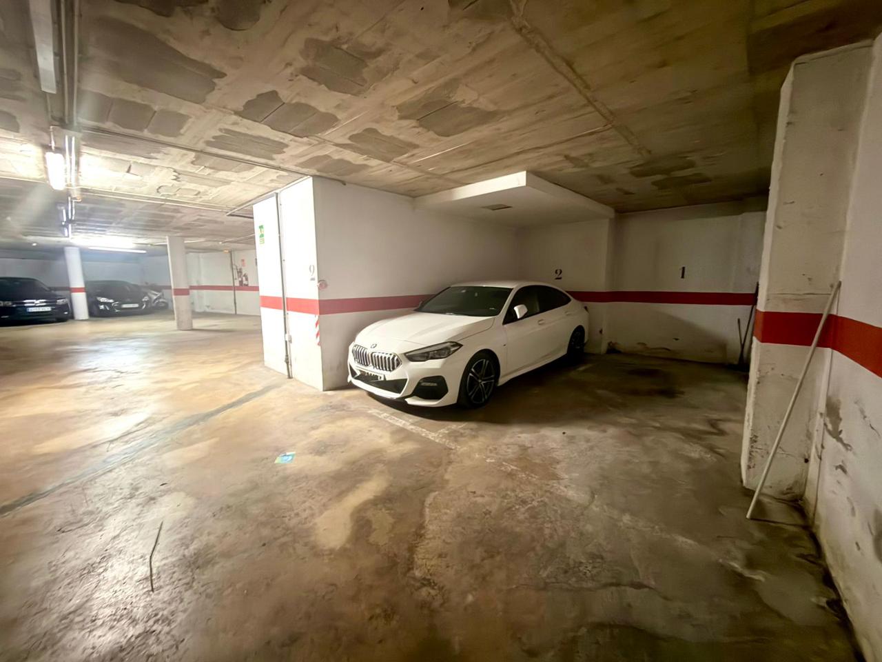 plaza-de-parking en montcada-i-reixac · montcada-centro 20000€