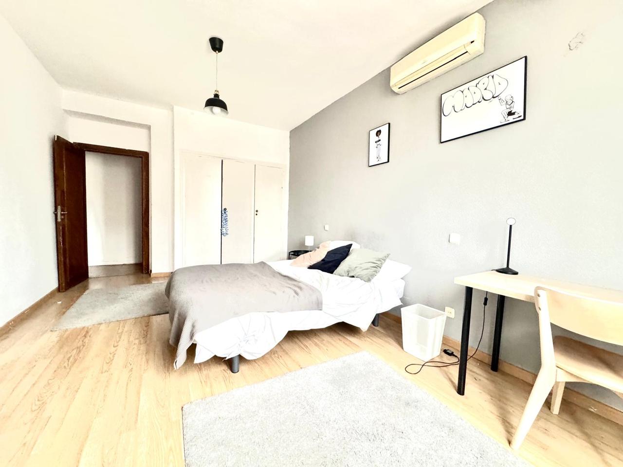 Piso · Madrid · 6 hab.