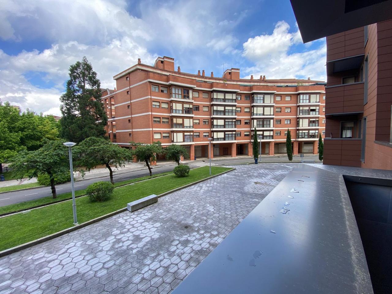 piso en durango · san-ignacio-auzunea-etxetaldea-48200 290000€