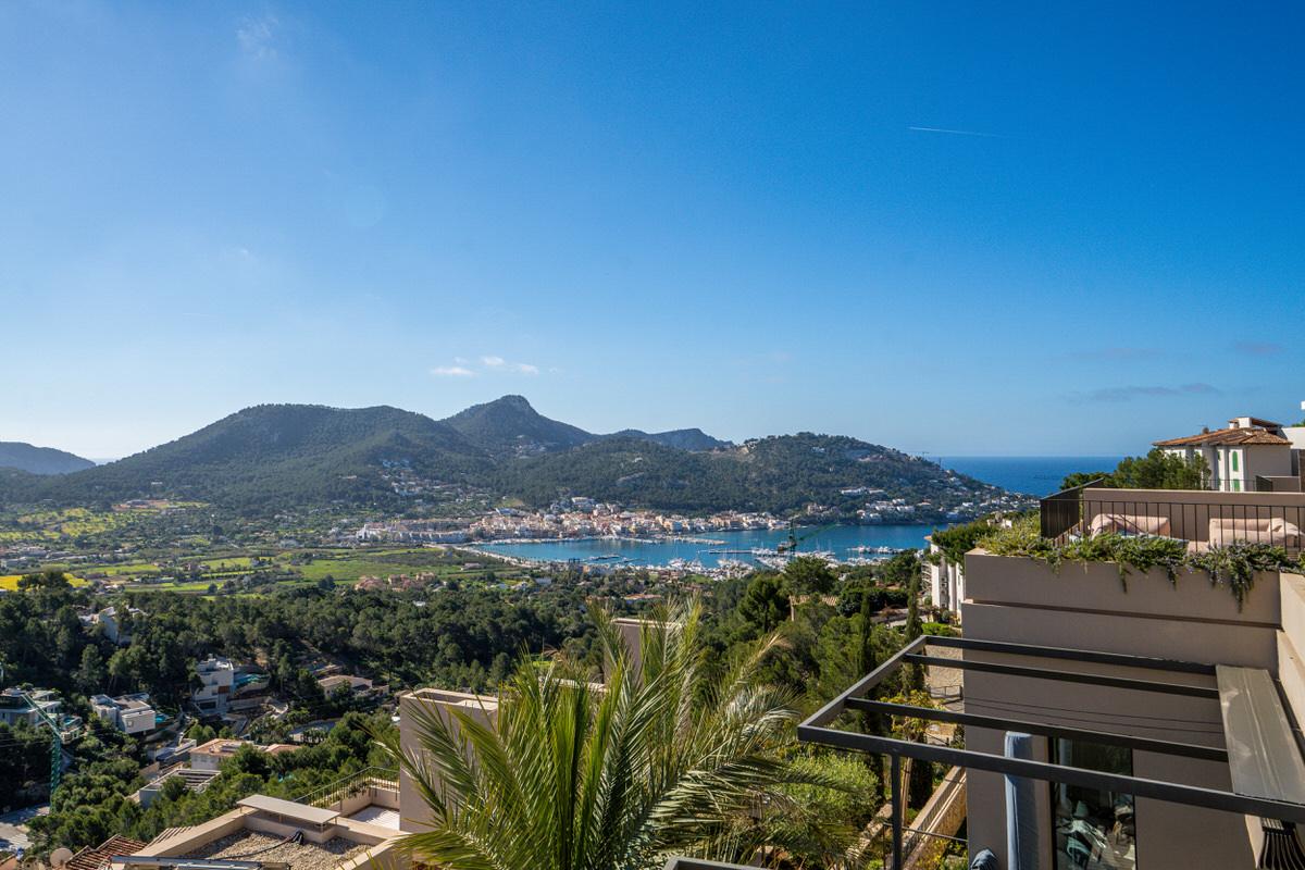 Elegante vivienda de obra nueva con vistas al Port d'Andratx — Port d'Andratx