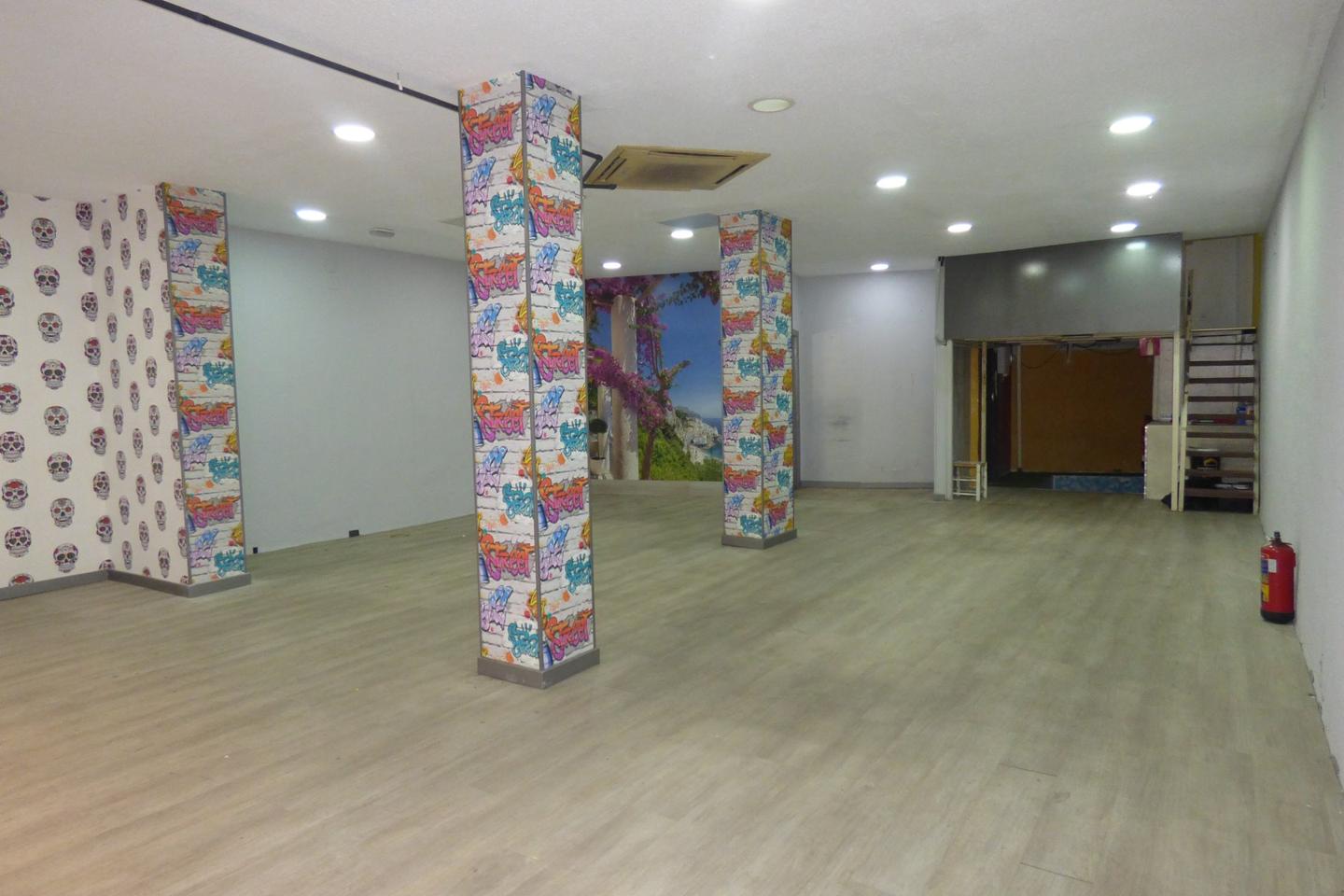 Shop in Calle de Venus 4, Benidorm, Alicante of 170 m2