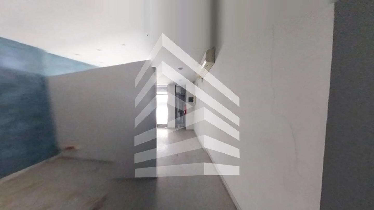 locales-comerciales en terrassa · carrer-nou-de-sant-pere-08221 112000€