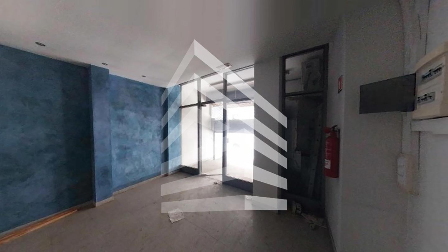 locales-comerciales en terrassa · carrer-nou-de-sant-pere-08221 112000€