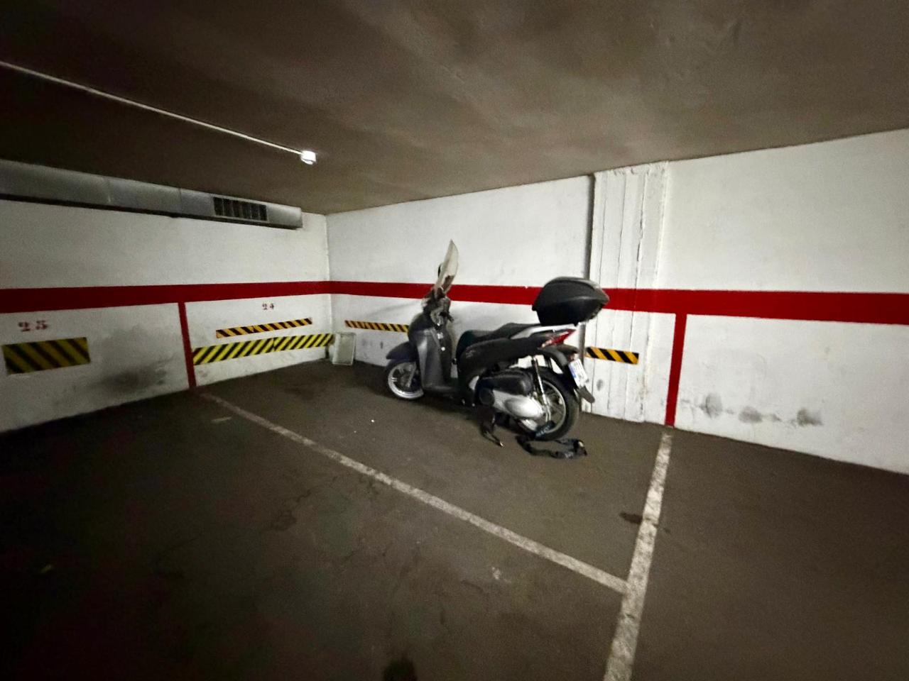 plaza-de-parking en barcelona · la-prosperitat 20000€