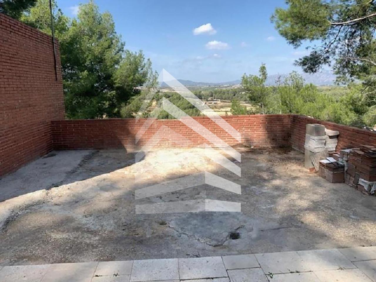 villas en piera · carrer-del-serral-08784 159000€