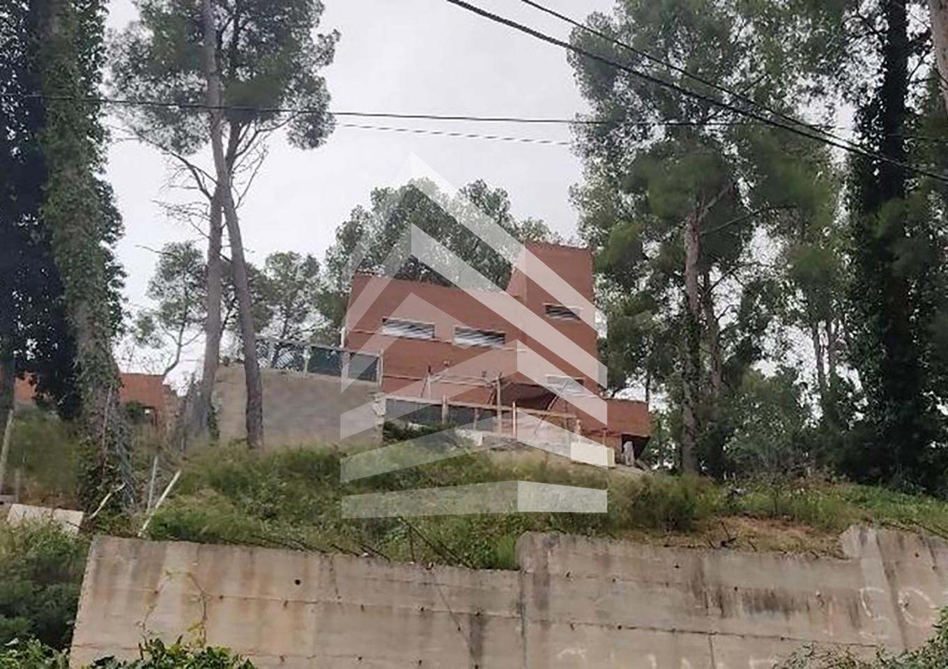villas en piera · carrer-del-serral-08784 159000€