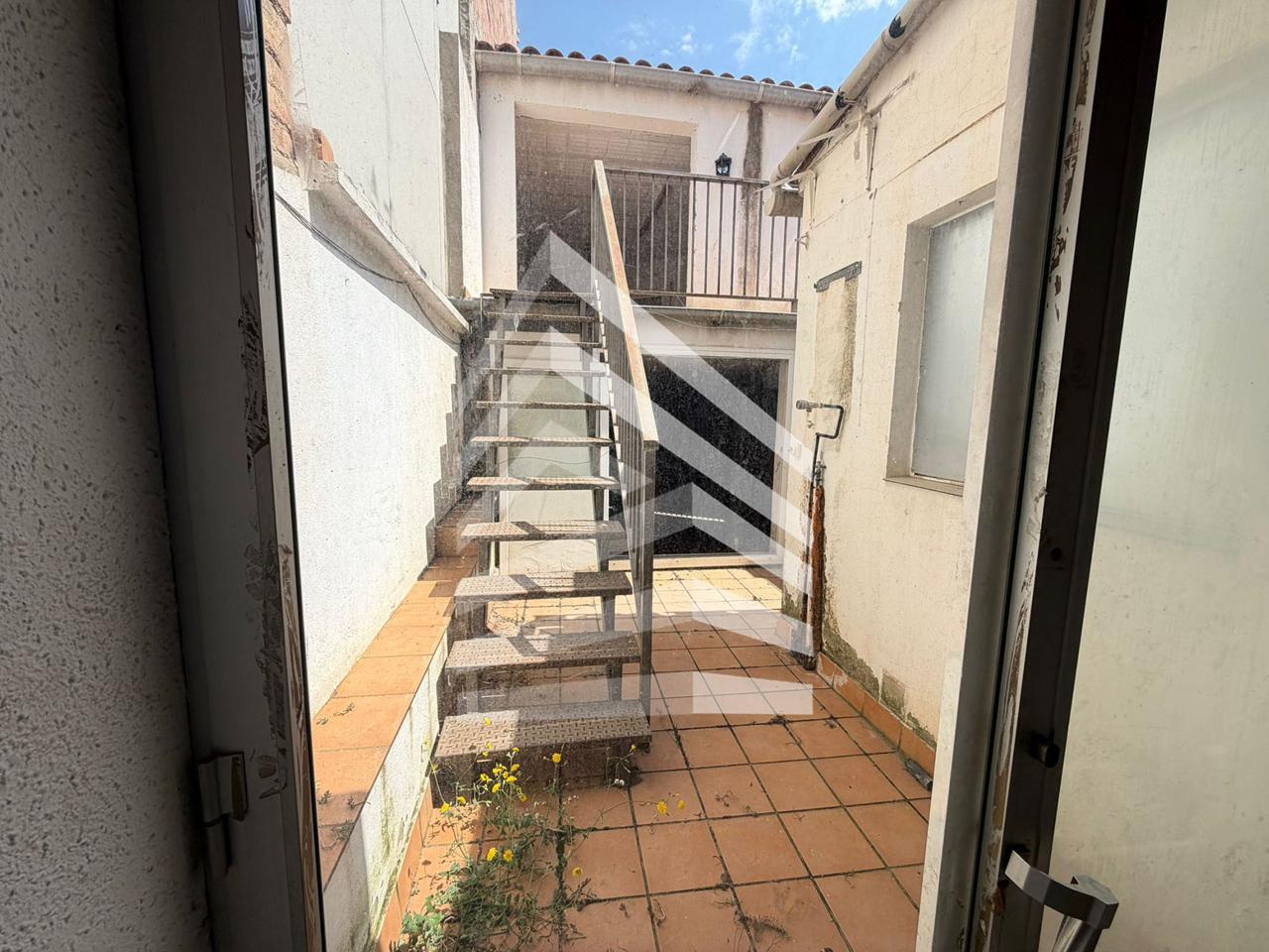 villas en mollerussa · carrer-la-creu-25230 109900€