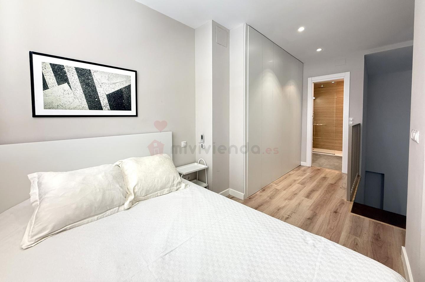 Piso en Calle de San Benito, Madrid, Madrid de 60 m2