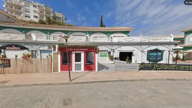 foto de LOCAL COMERCIAL EN RIVIERA DEL SOL, LAS LAGUNAS DE MIJAS