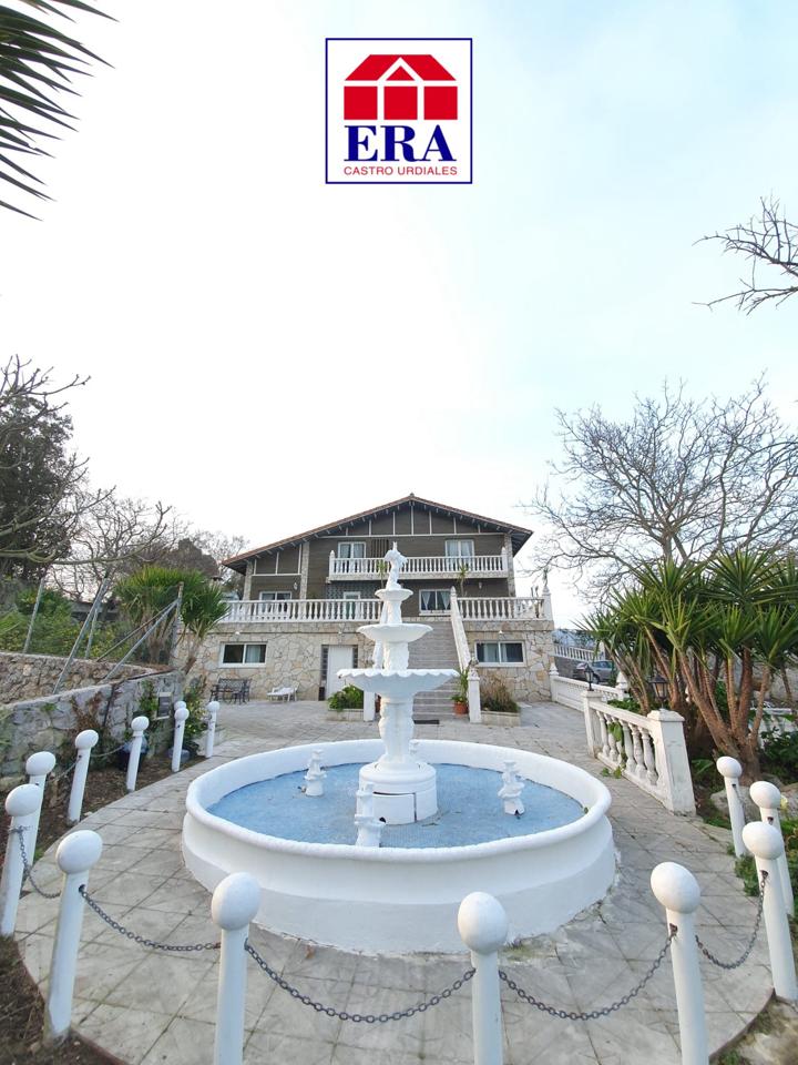 Casa / chalet en Barrio Sámano, Samano, Cantabria de 418 m2