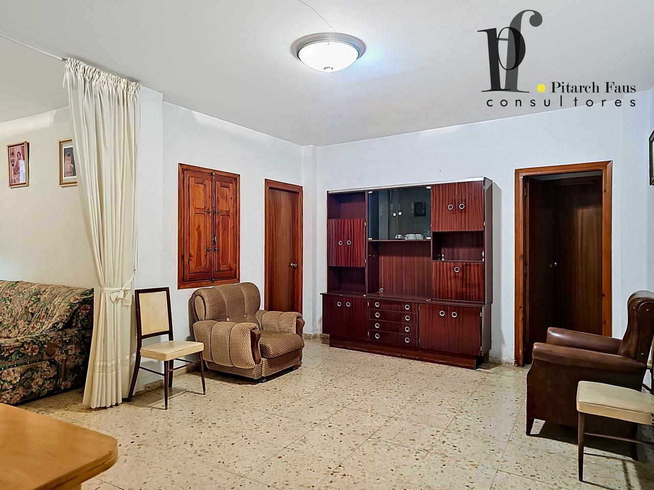 Casa / chalet en Carrer de Sant Sebastià, La Pobla de Vallbona, Valencia de 292 m2
