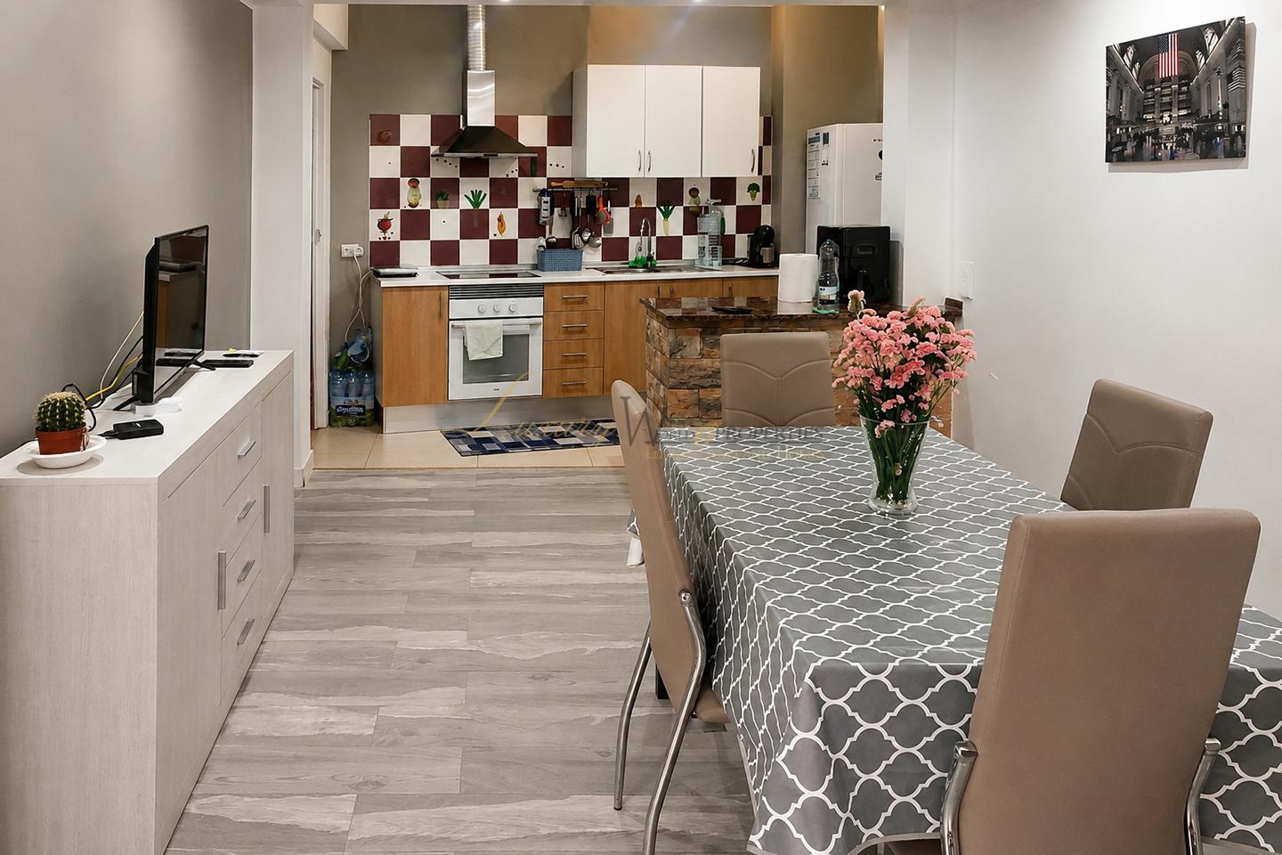 Piso en Calle la Colina, Los Cristianos, Santa Cruz de Tenerife de 80 m2