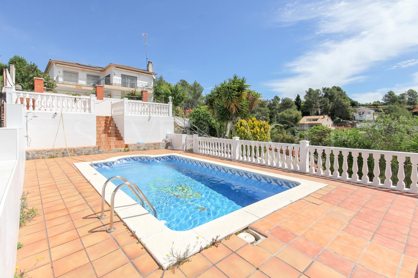 Casa / chalet en Carrer de l'Alzina, Olivella, Barcelona de 234 m2
