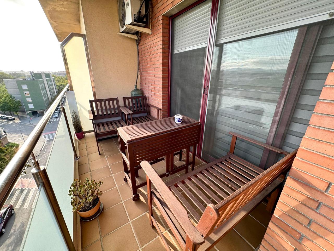 piso en montcada-i-reixac ·  359000€