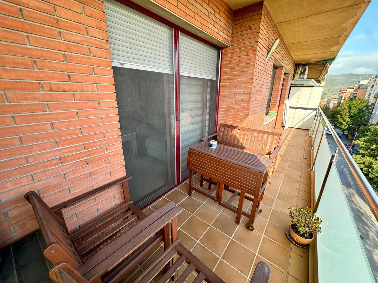 piso en montcada-i-reixac ·  359000€