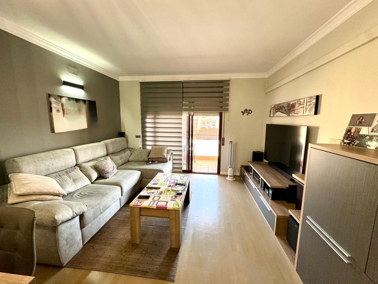 piso en montcada-i-reixac ·  359000€