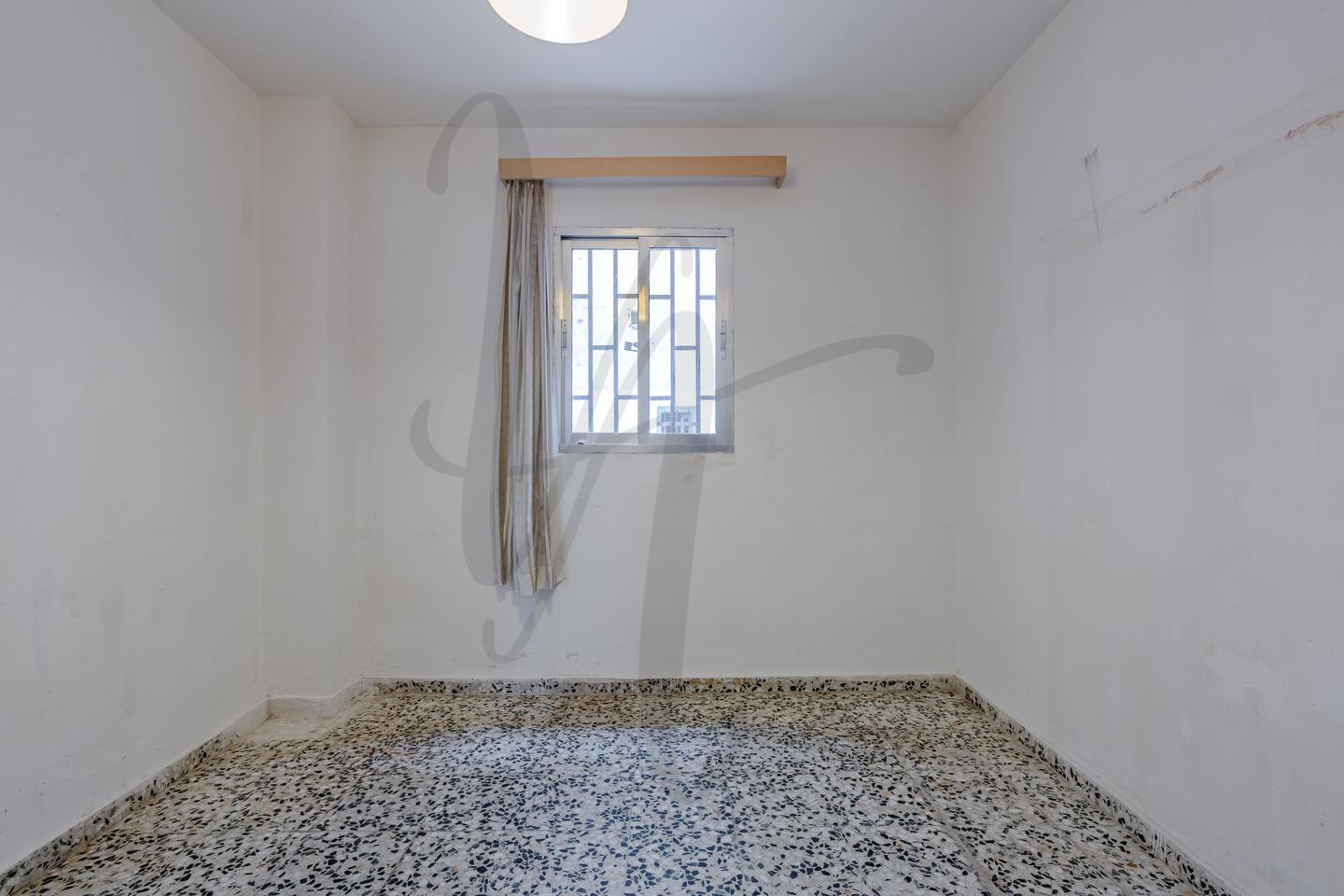 pisos en madrid · calle-de-jose-anduiza-28034 270000€