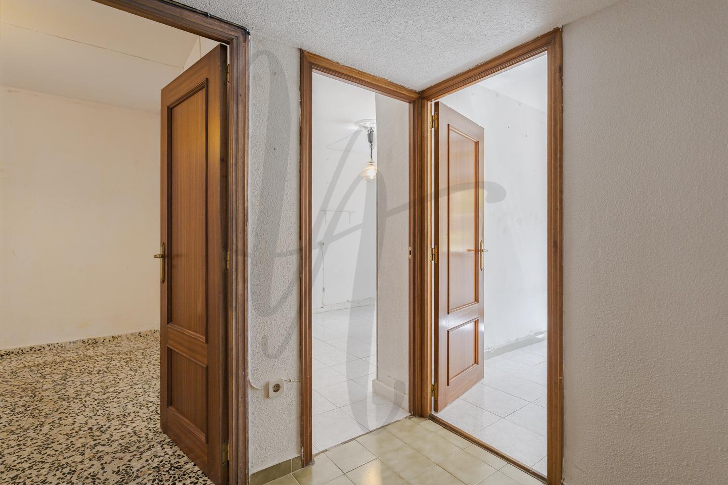 pisos en madrid · calle-de-jose-anduiza-28034 270000€
