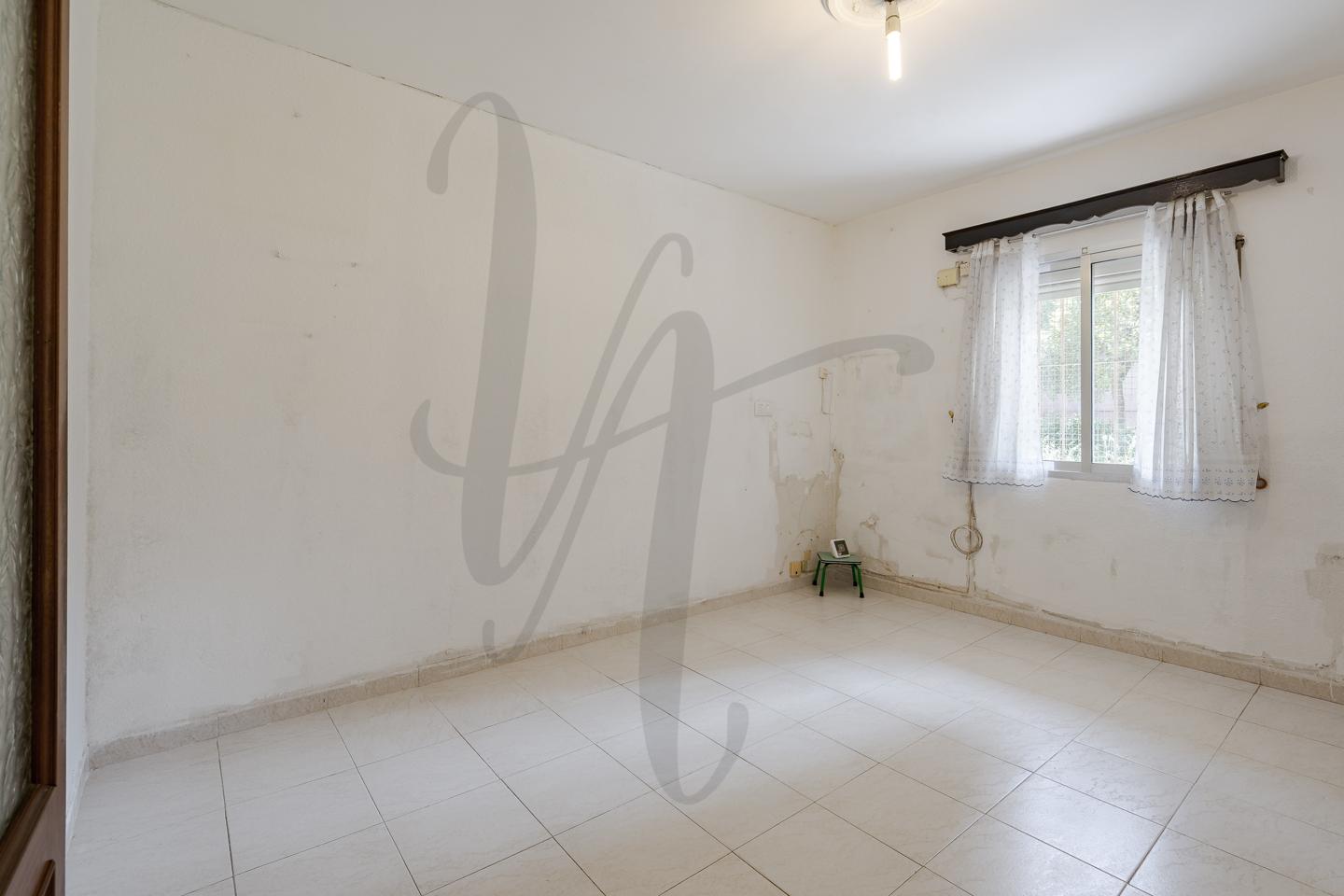 pisos en madrid · calle-de-jose-anduiza-28034 270000€