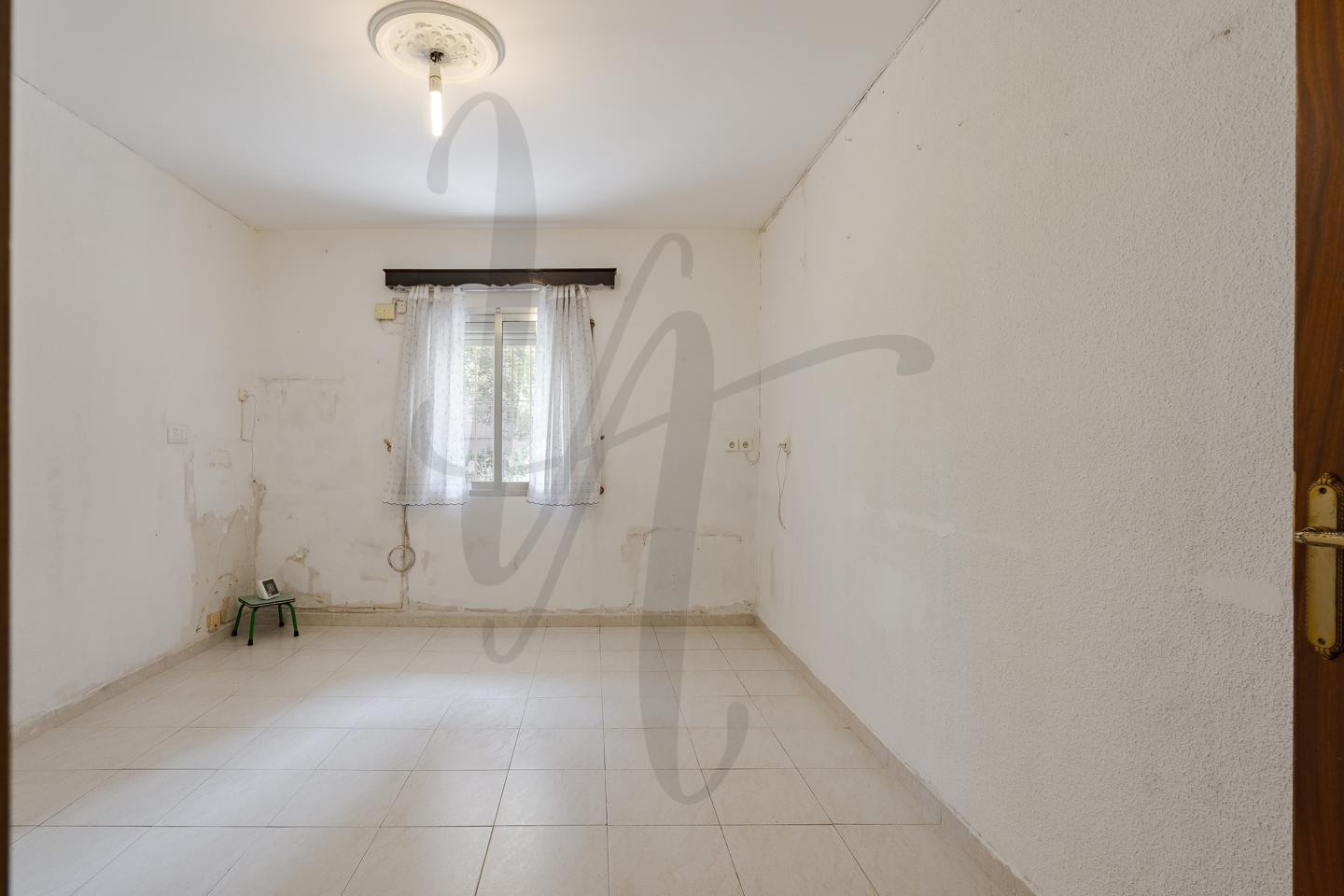 pisos en madrid · calle-de-jose-anduiza-28034 270000€