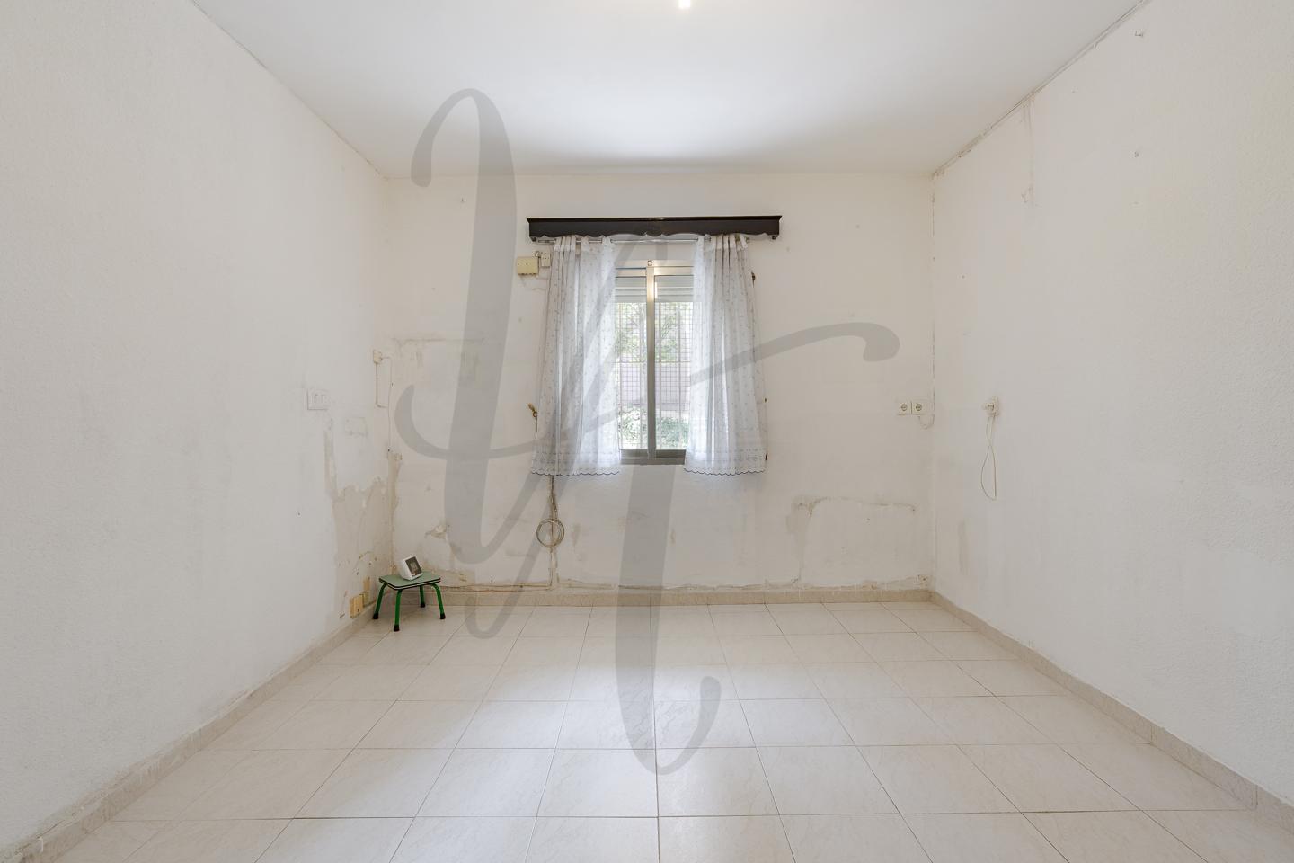 pisos en madrid · calle-de-jose-anduiza-28034 270000€