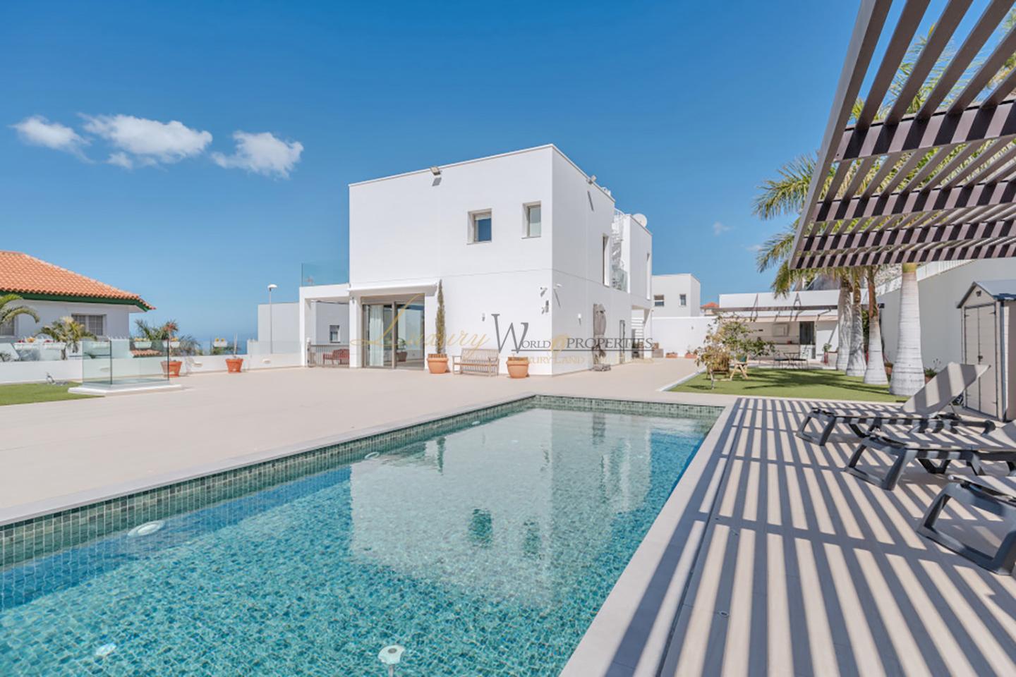 Casa / chalet en Costa Adeje, Santa Cruz de Tenerife de 450 m2