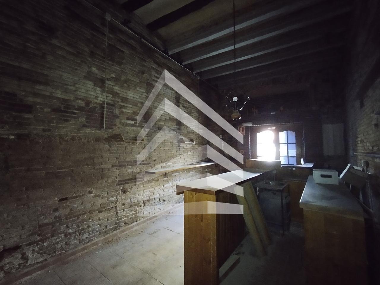 edificio en caldes-de-montbui · placa-font-del-lleo-08140 169000€