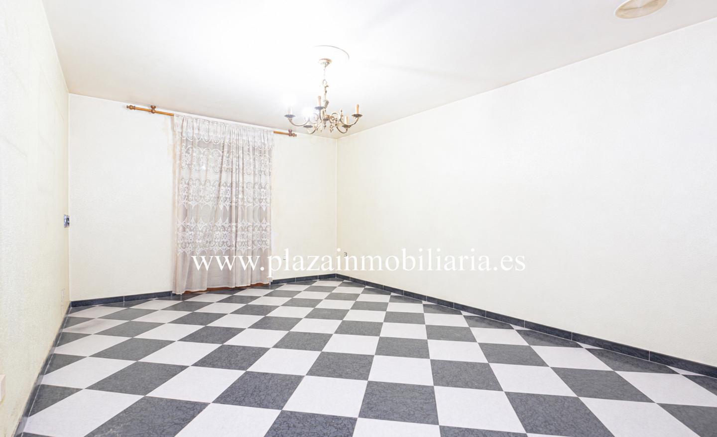 Piso en Lucena, Córdoba de 94 m2