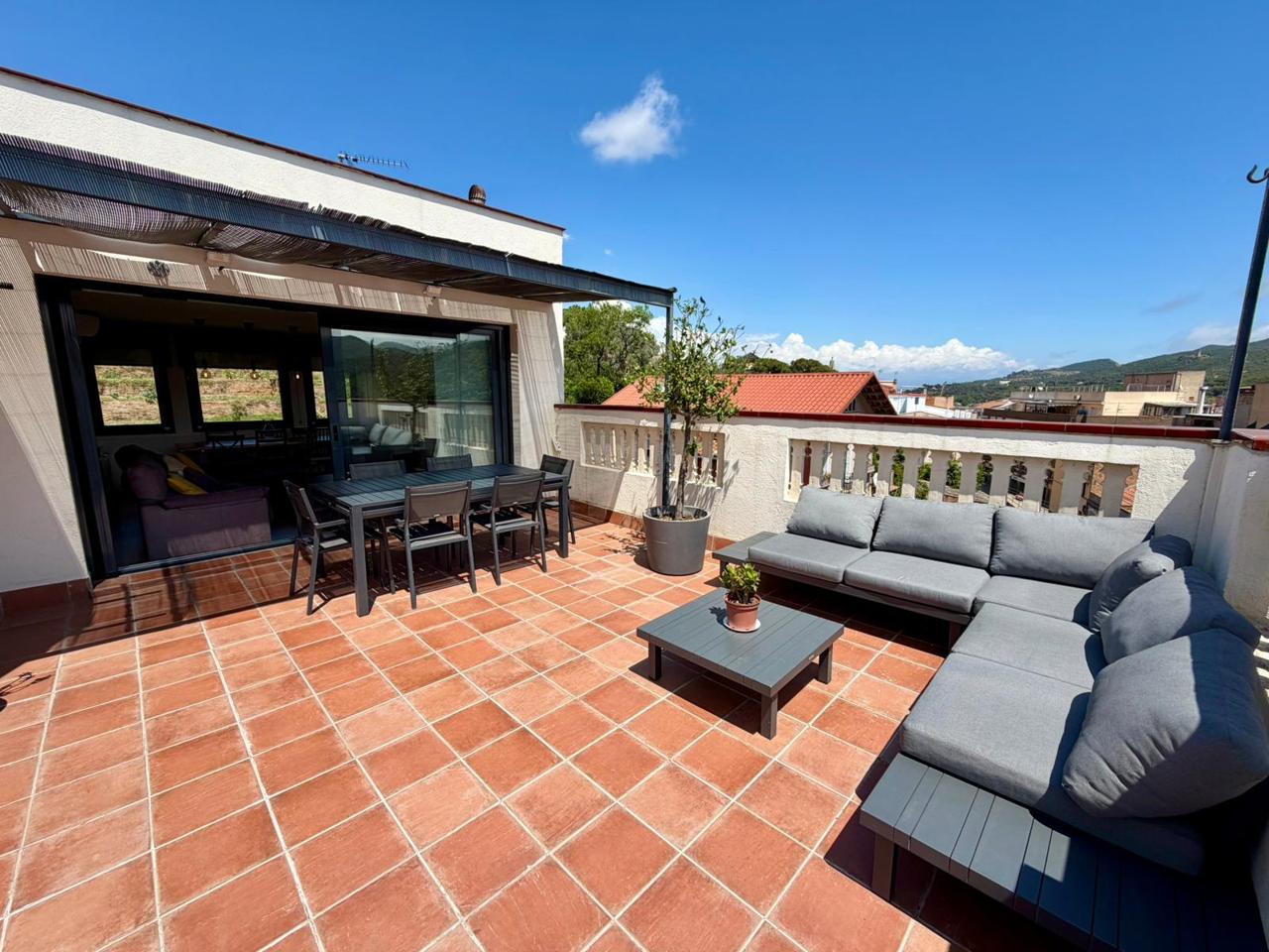 piso en montcada-i-reixac ·  440000€