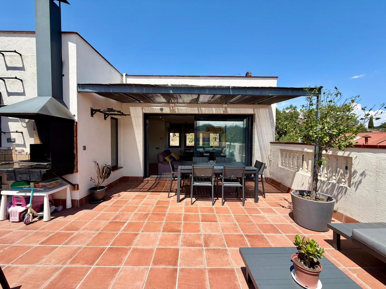 piso en montcada-i-reixac ·  440000€