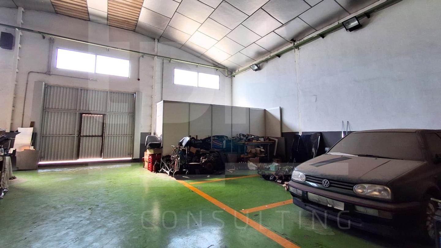 Nave industrial en Calle Ciudad de Elda, Paterna, Valencia de 958 m2