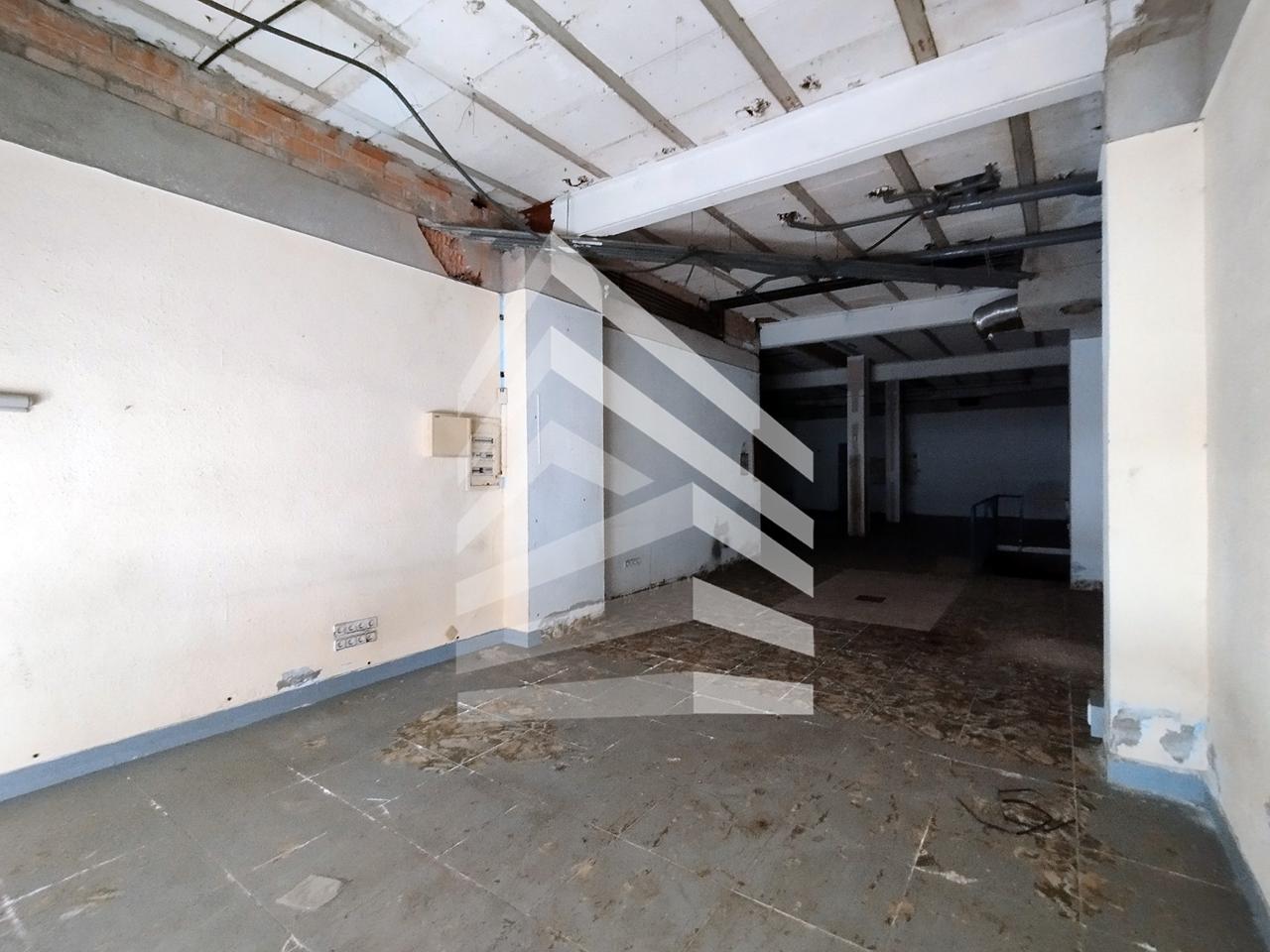 locales-comerciales en malgrat-de-mar · carrer-guillem-de-palafolls-08380 114900€