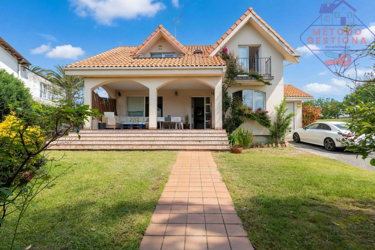 Casa / chalet en Calle Corbán, Santander, Cantabria de 146 m2