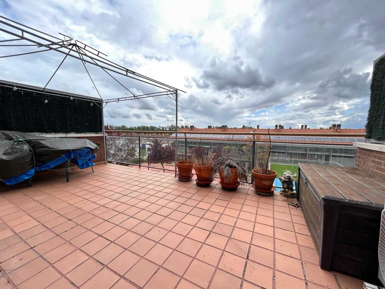 Piso en Calle Regato, Arroyo de la Encomienda, Valladolid de 80 m2
