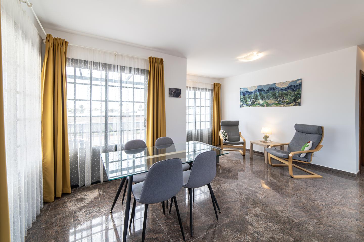 Impressive 4 Bed Villa with Pool & Fantastic Potential