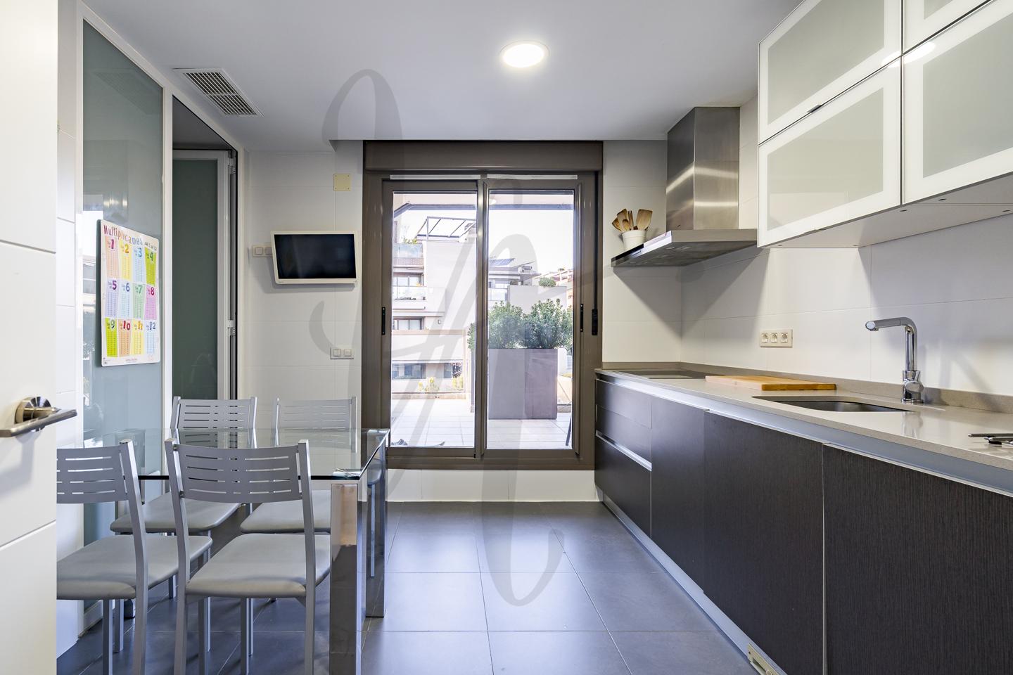 atico en san-sebastian-de-los-reyes · bulevar-picos-de-europa-28701 1150000€