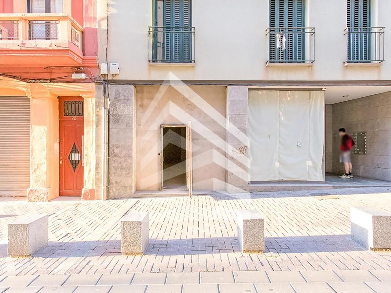 locales-comerciales en manresa · carrer-de-sant-francesc-08241 55900€