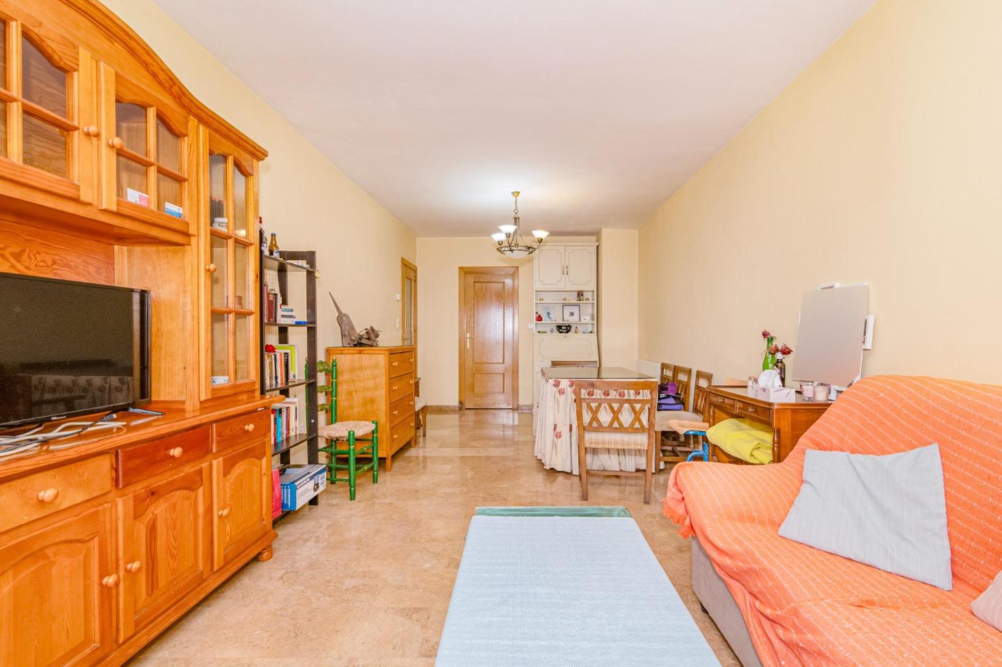 Piso en Avenida de Murcia, Granada, Granada de 92 m2