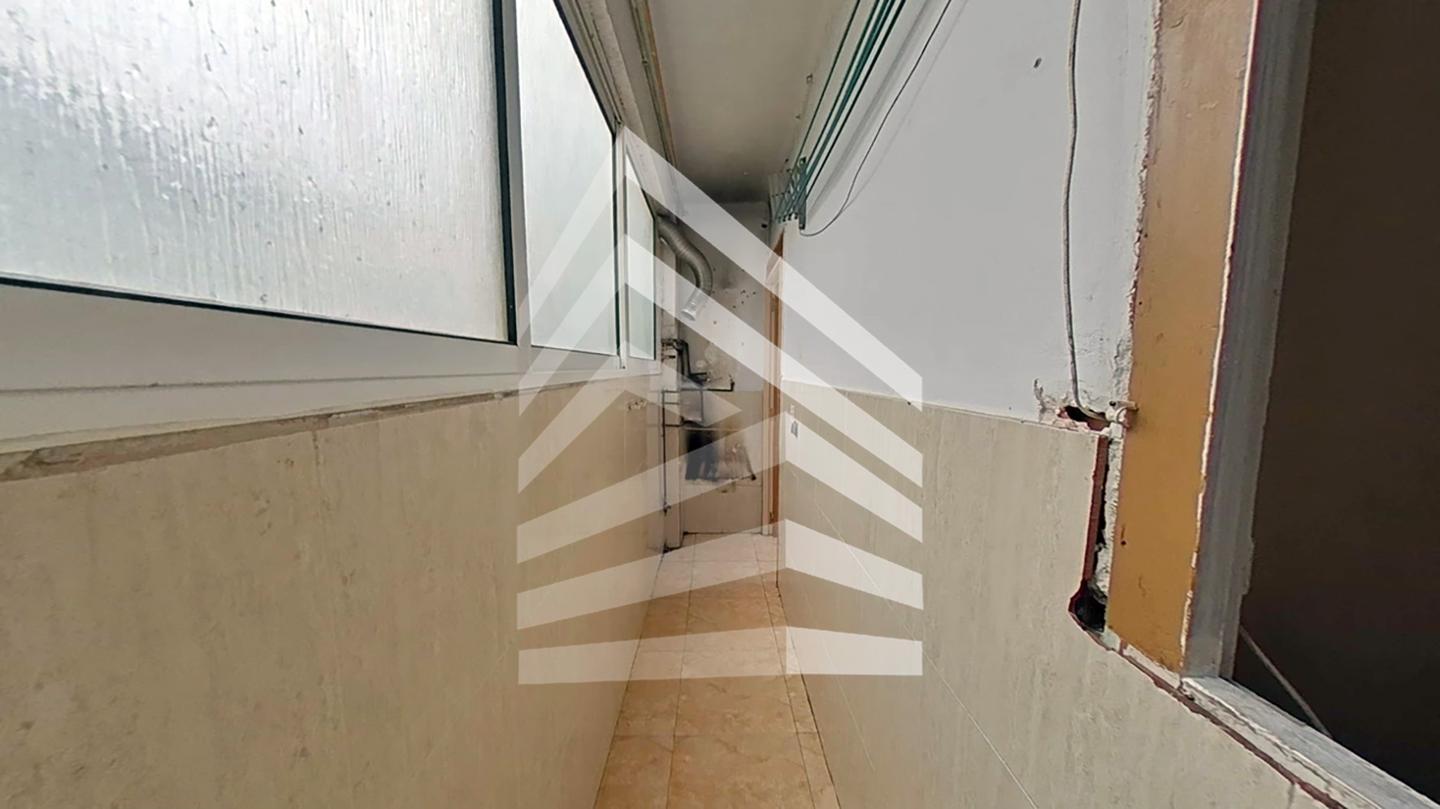 pisos en terrassa · carrer-del-sindicat-08223 144000€
