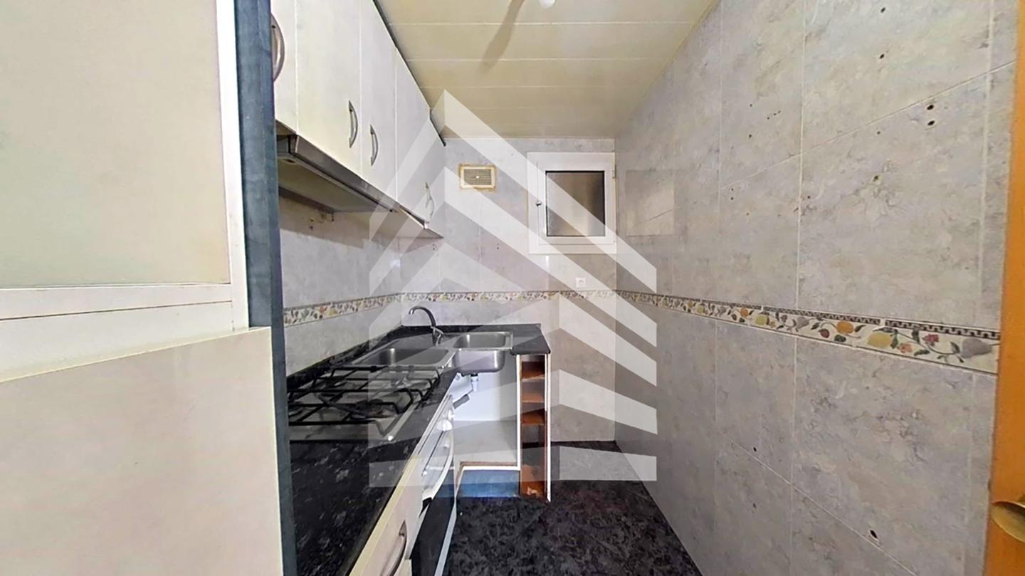 pisos en terrassa · carrer-del-sindicat-08223 144000€