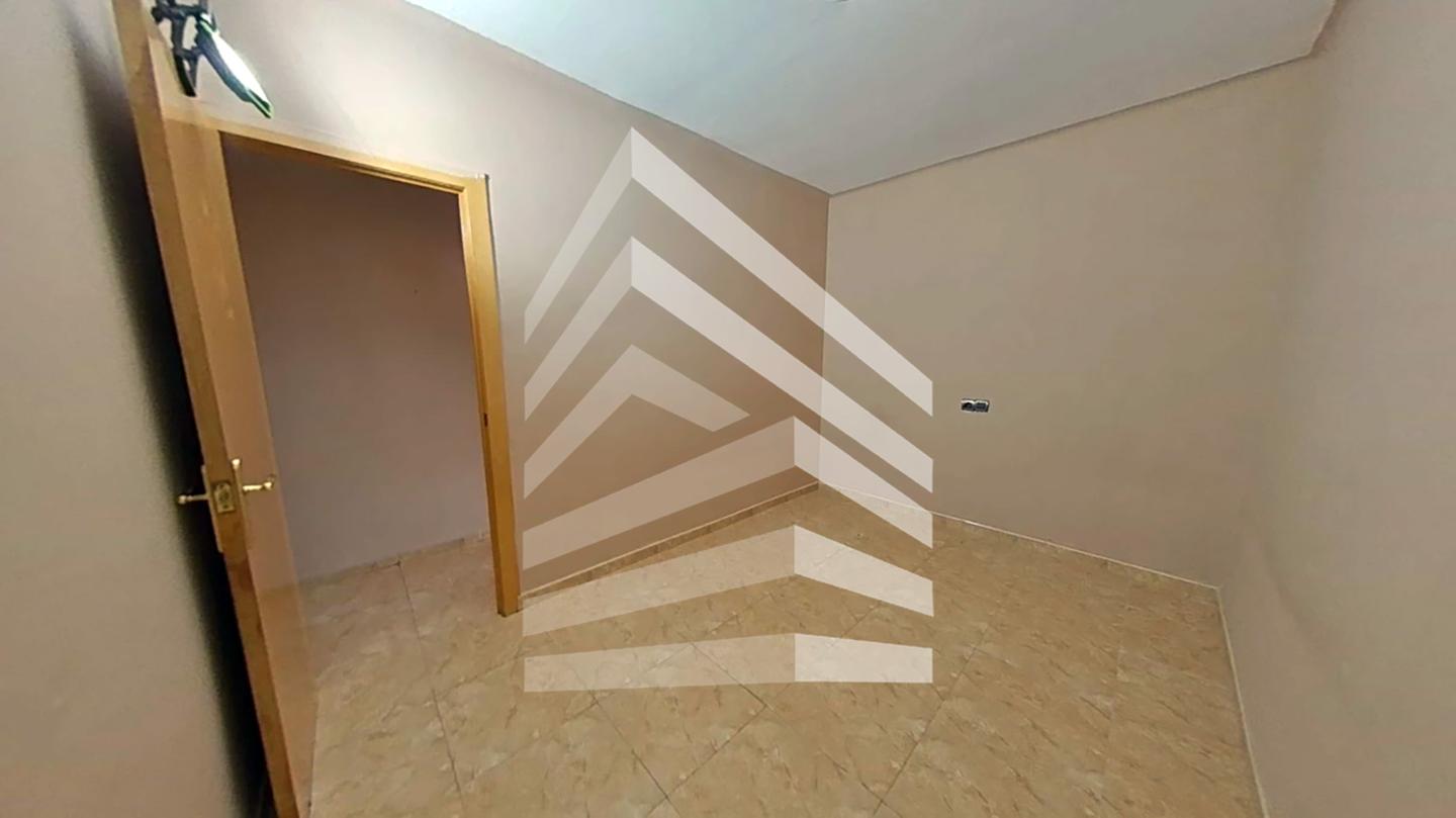 pisos en terrassa · carrer-del-sindicat-08223 144000€