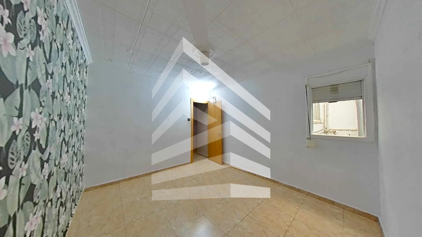 pisos en terrassa · carrer-del-sindicat-08223 144000€