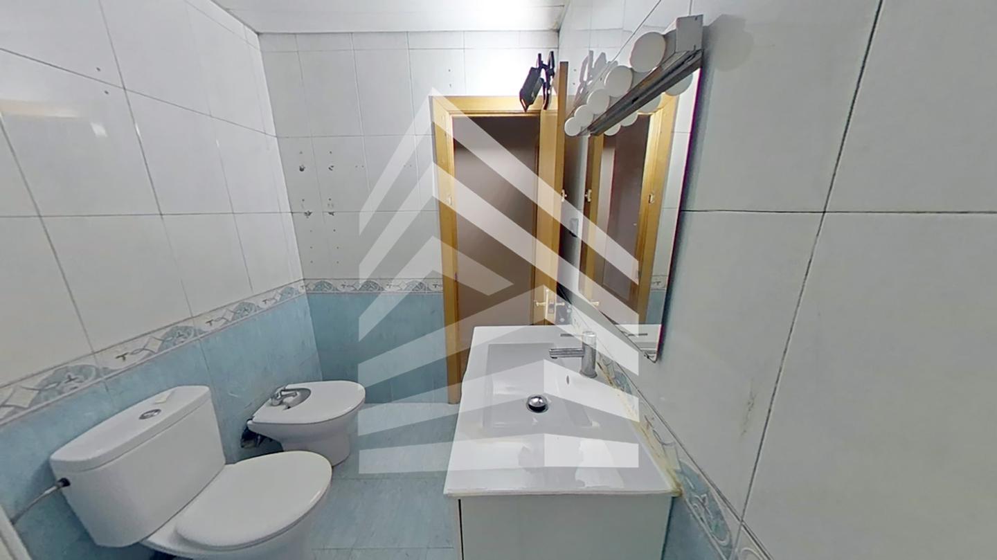 pisos en terrassa · carrer-del-sindicat-08223 144000€
