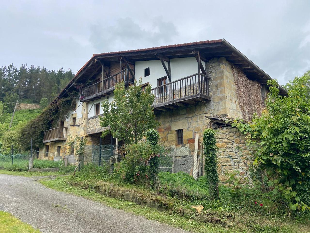 casa--chalet en sarria · barrio-sarria-48249 475000€