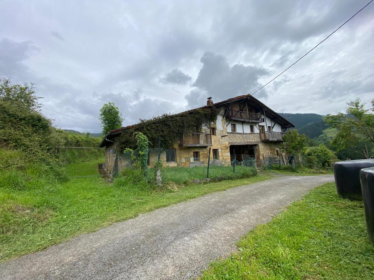 casa--chalet en sarria · barrio-sarria-48249 475000€