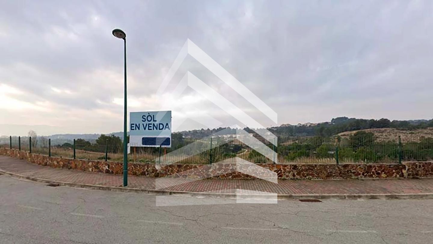 terrenos en sant-esteve-sesrovires · avinguda-montseny-08635 411000€