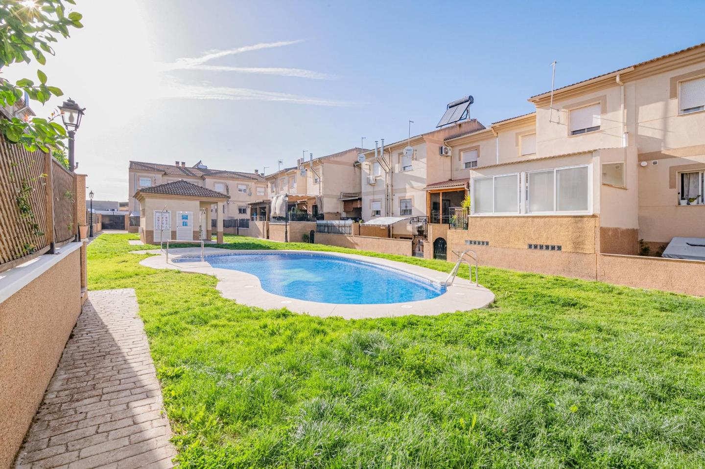 Casa / chalet en Avenida de Andalucía, Cijuela, Granada de 183 m2